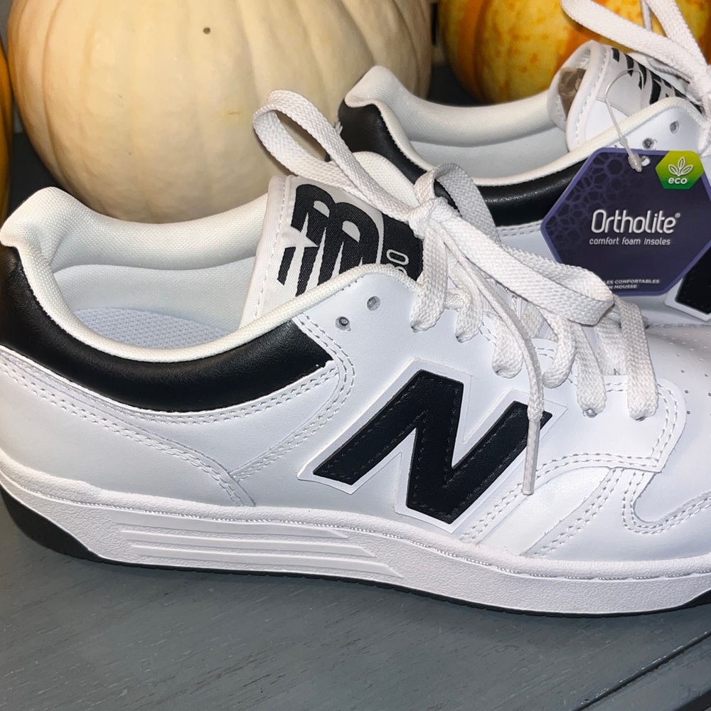 New Balance Unisex 480 Sneakers, Brand New Womens sz 10.5 White & Black Sneakers - Picture 4 of 13